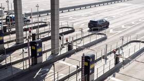 Как оплачивать проезд по СВХ в Москве в Связной
