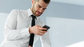 Как оплатить штраф со скидкой 50% в Связной